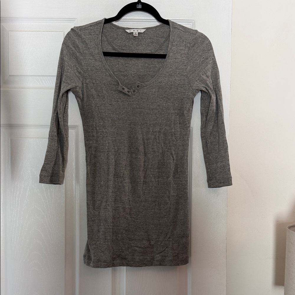CAbi #872 Heather Gray V-Neck Henley